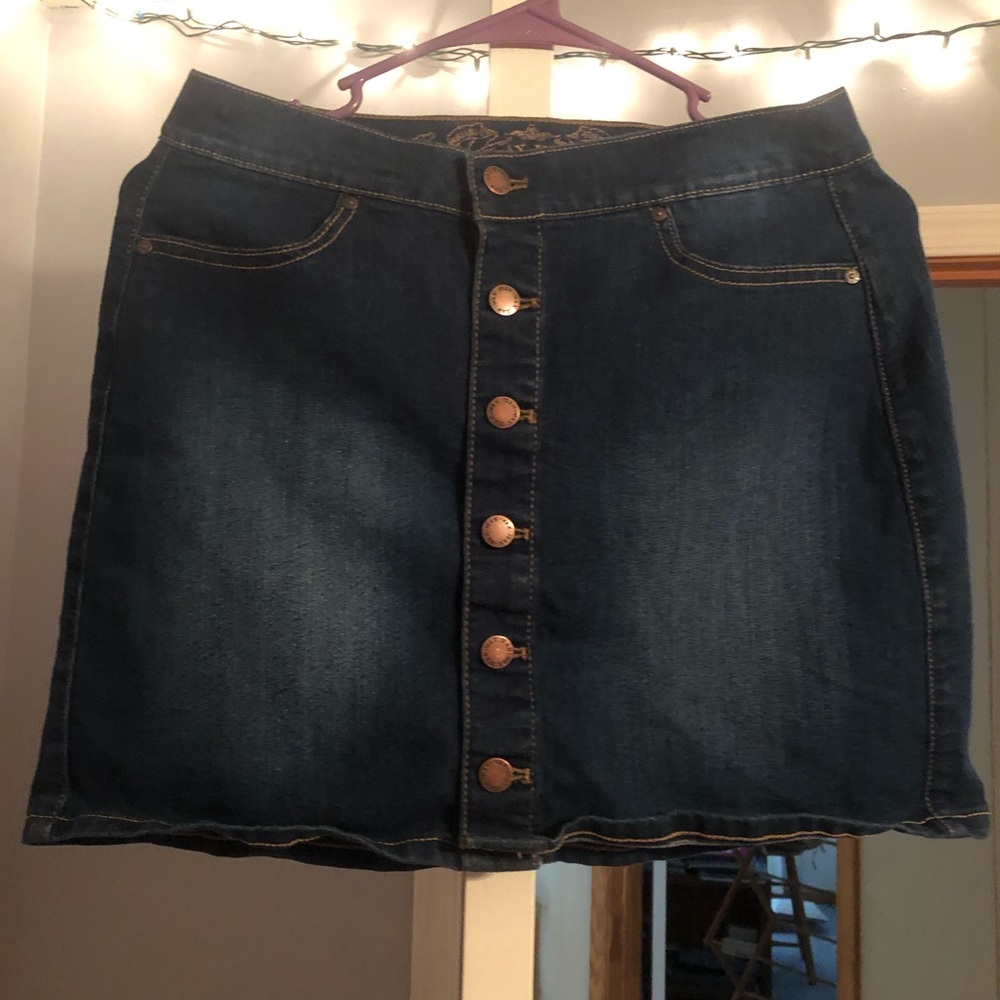 Wax jean denim skirt